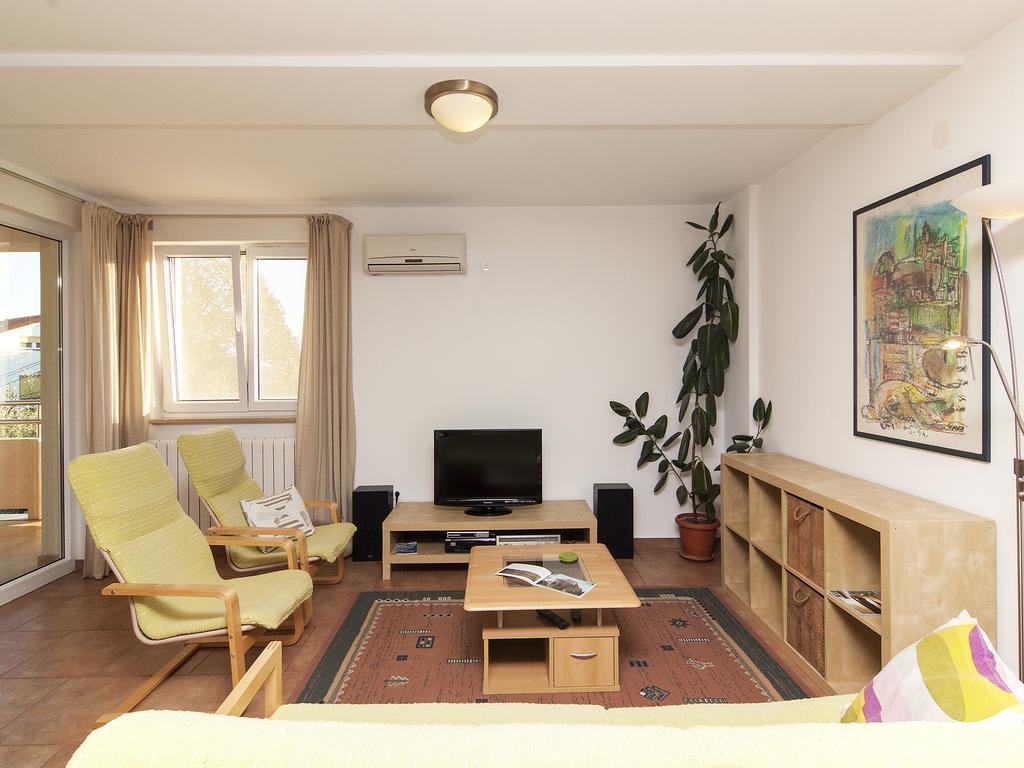Apartments Ceja Near Sea Medulin Rom bilde