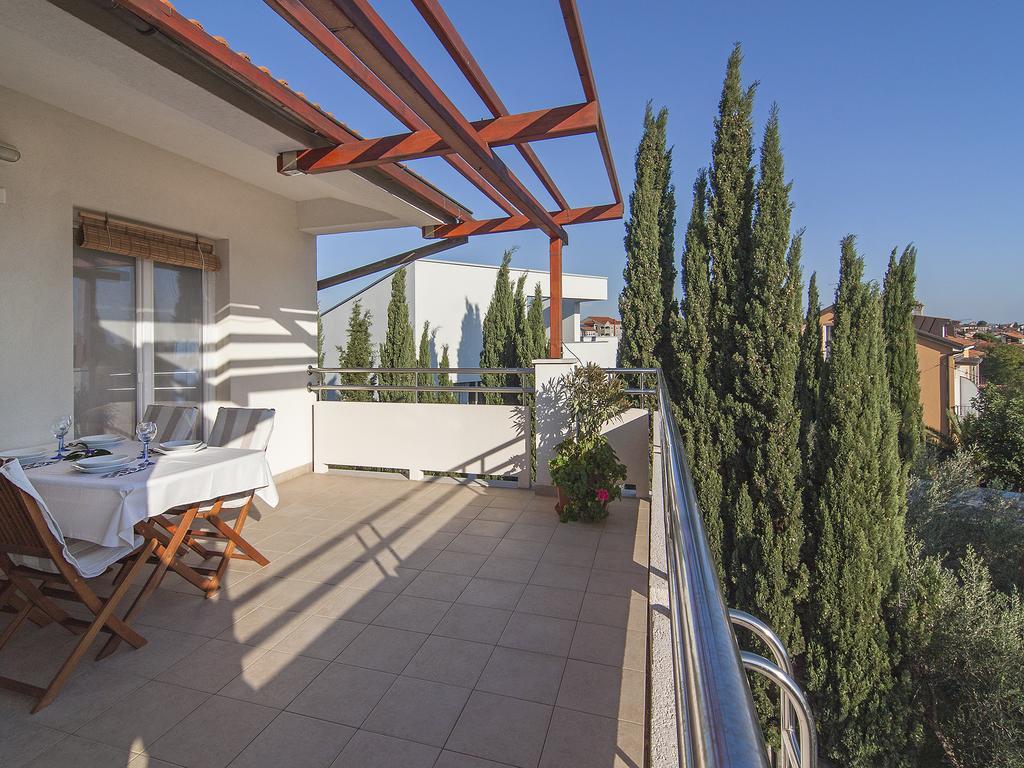 Apartments Ceja Near Sea Medulin Rom bilde