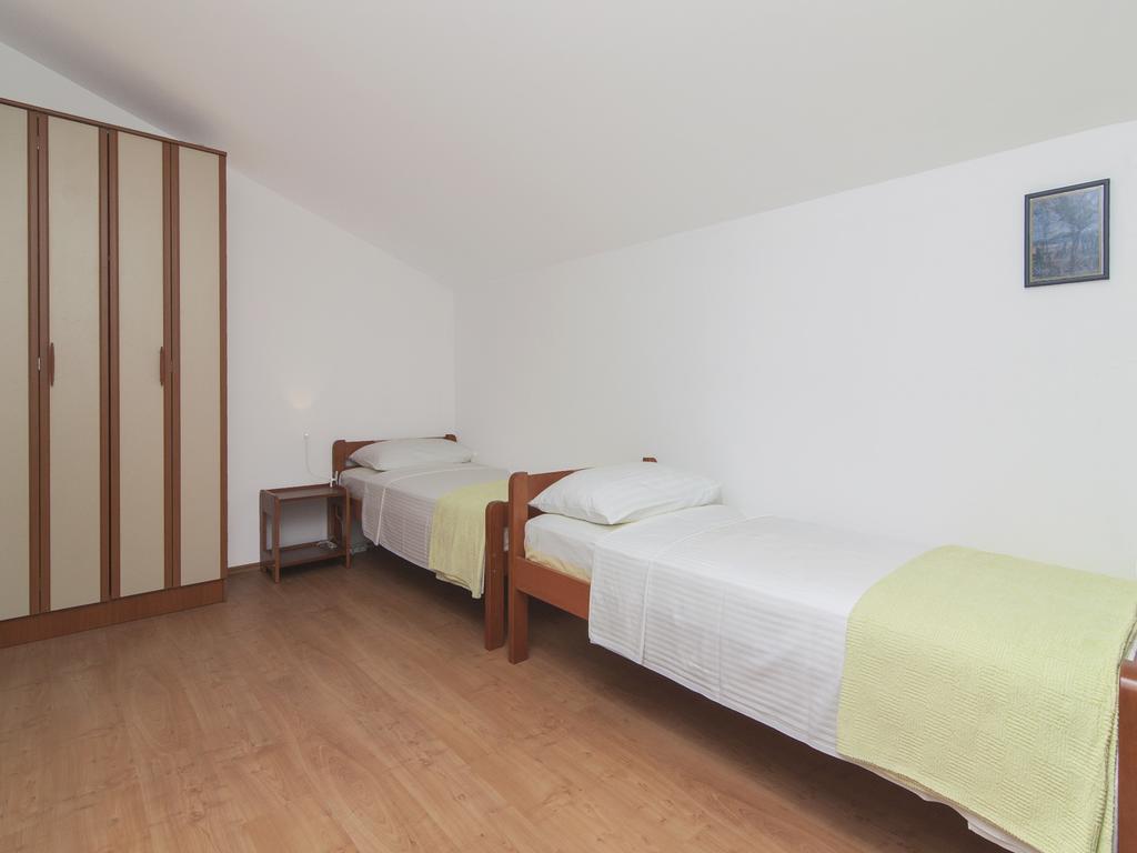 Apartments Ceja Near Sea Medulin Rom bilde