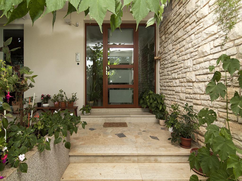 Apartments Ceja Near Sea Medulin Rom bilde